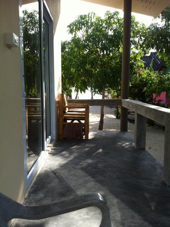 The Sand Terrace Resort Baan Tai Exterior photo